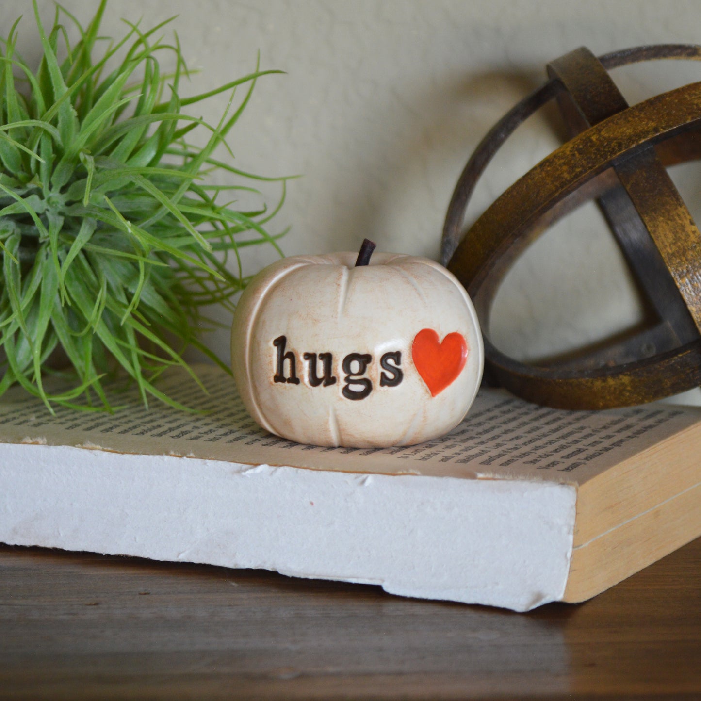 Hugs Pumpkin