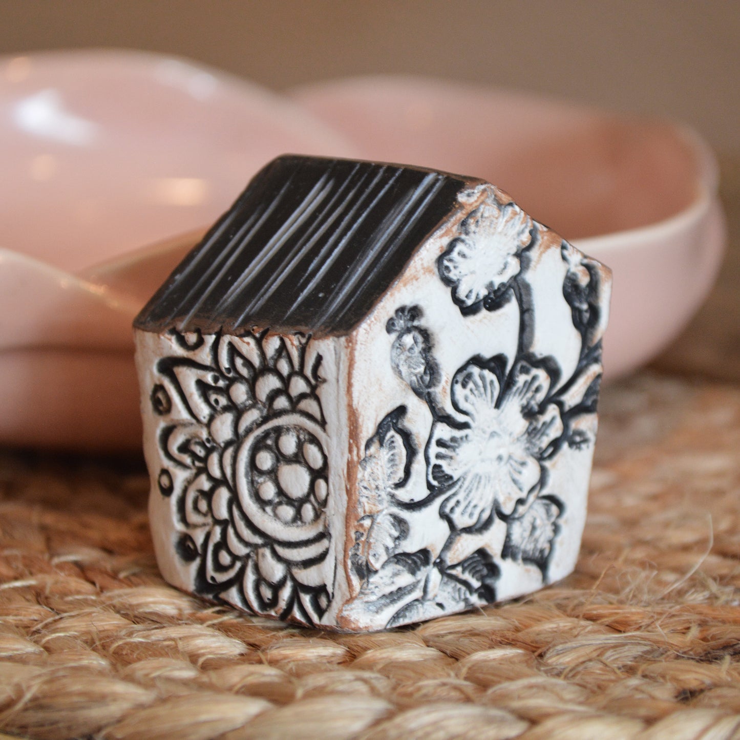 Modern Clay Mini House Figurine Decor