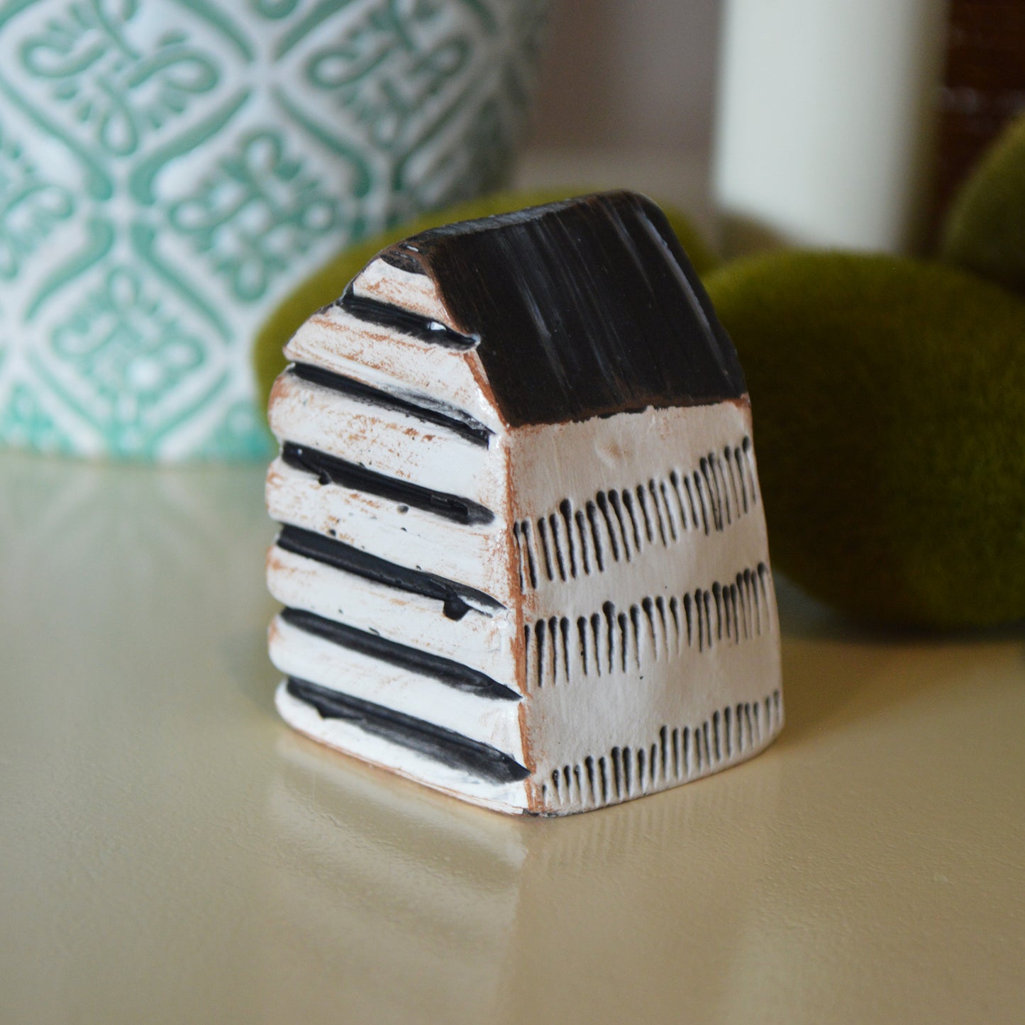 Mini B + W Clay House Architectural Sculpture