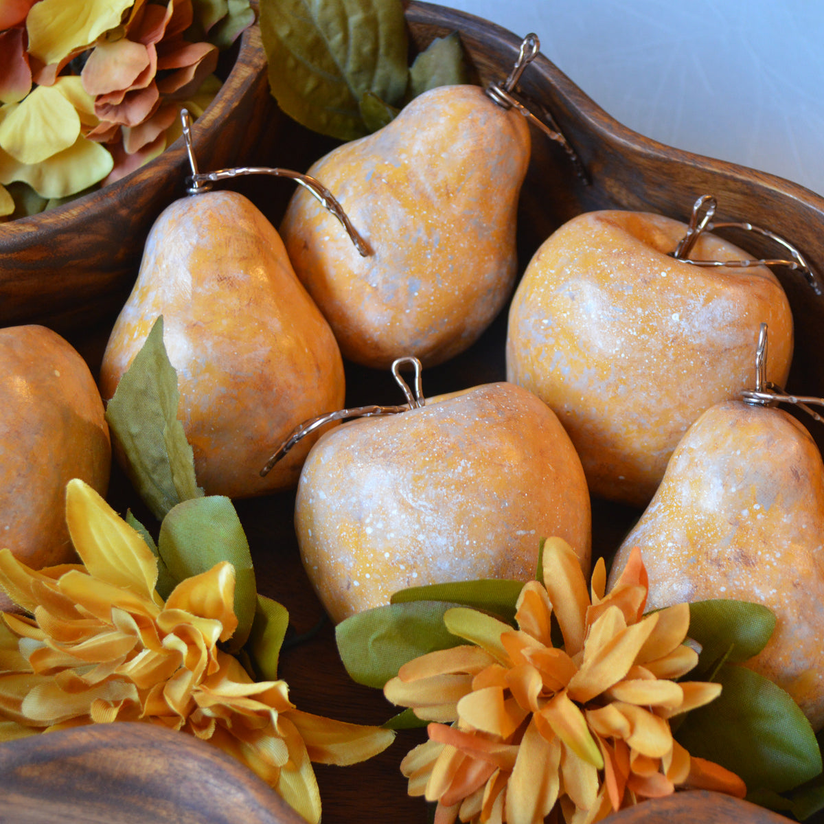 Rustic Yellow Apples & Pears With Wire Stems Leaves