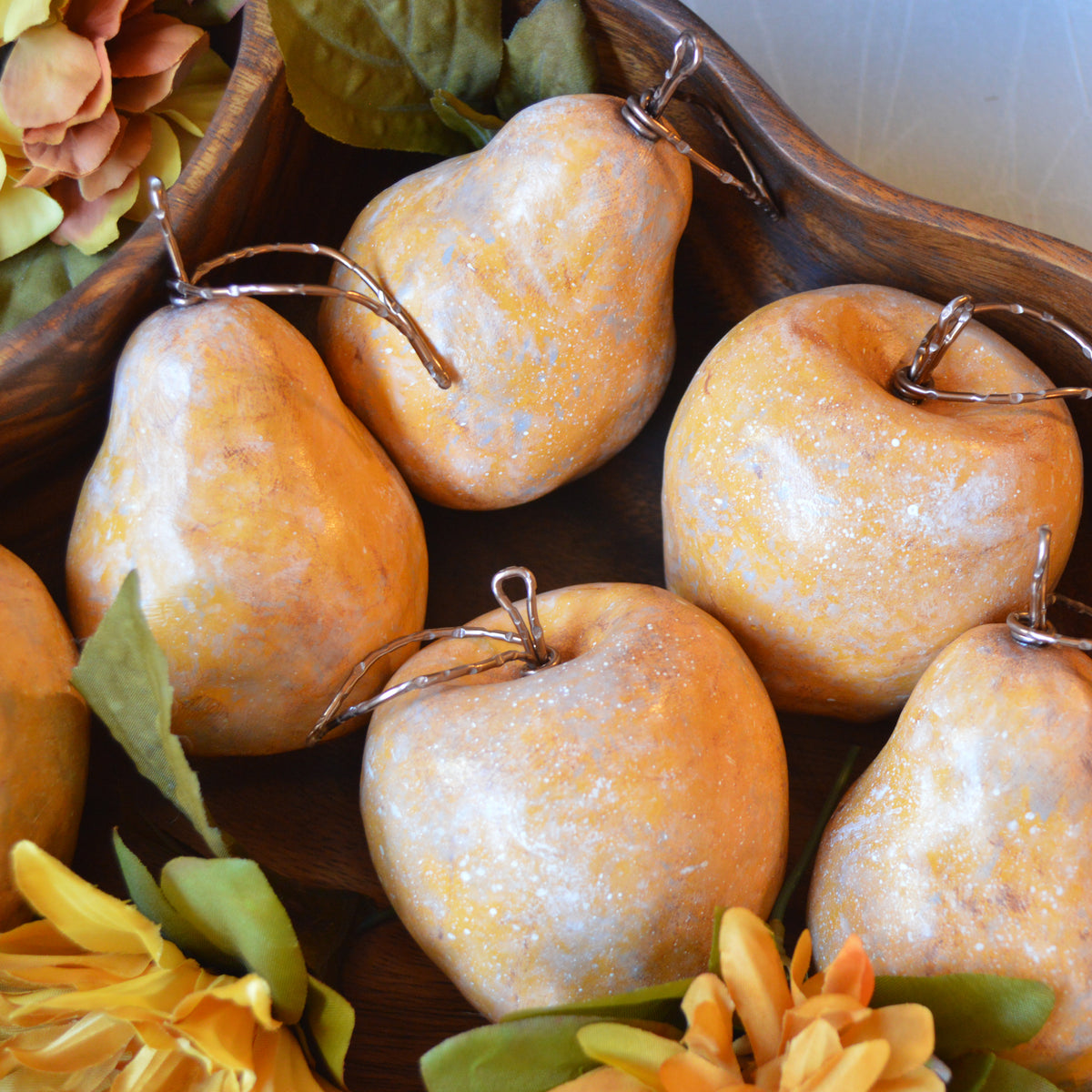 Rustic Yellow Apples & Pears With Wire Stems Leaves