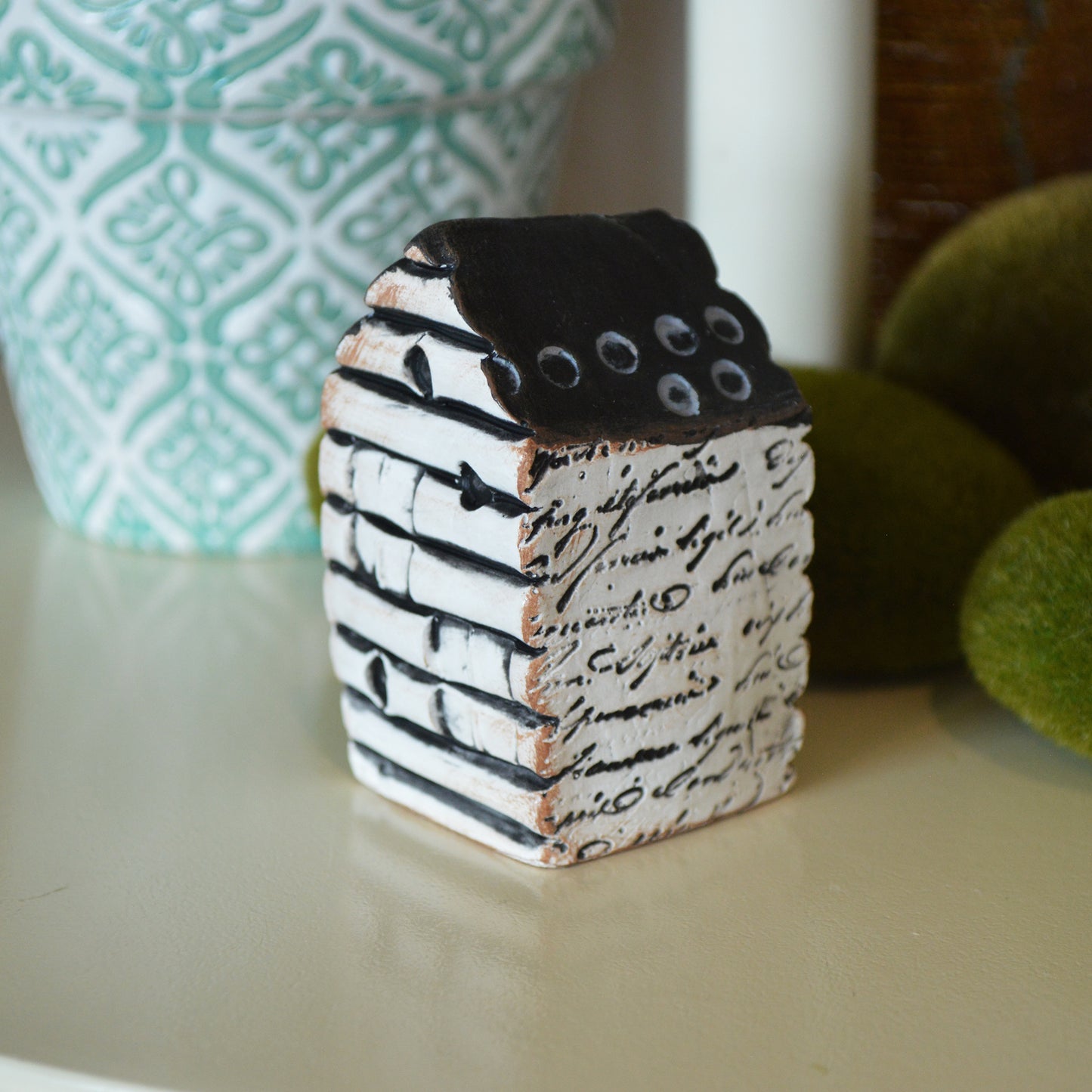 Abstract Clay House Modern Mini Sculpture