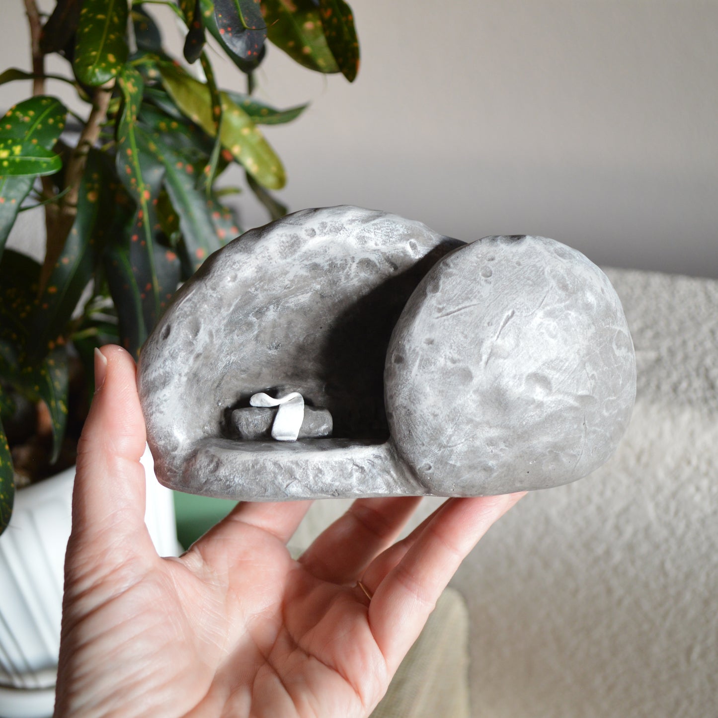 Christian Resurrection Empty Tomb Sculpture