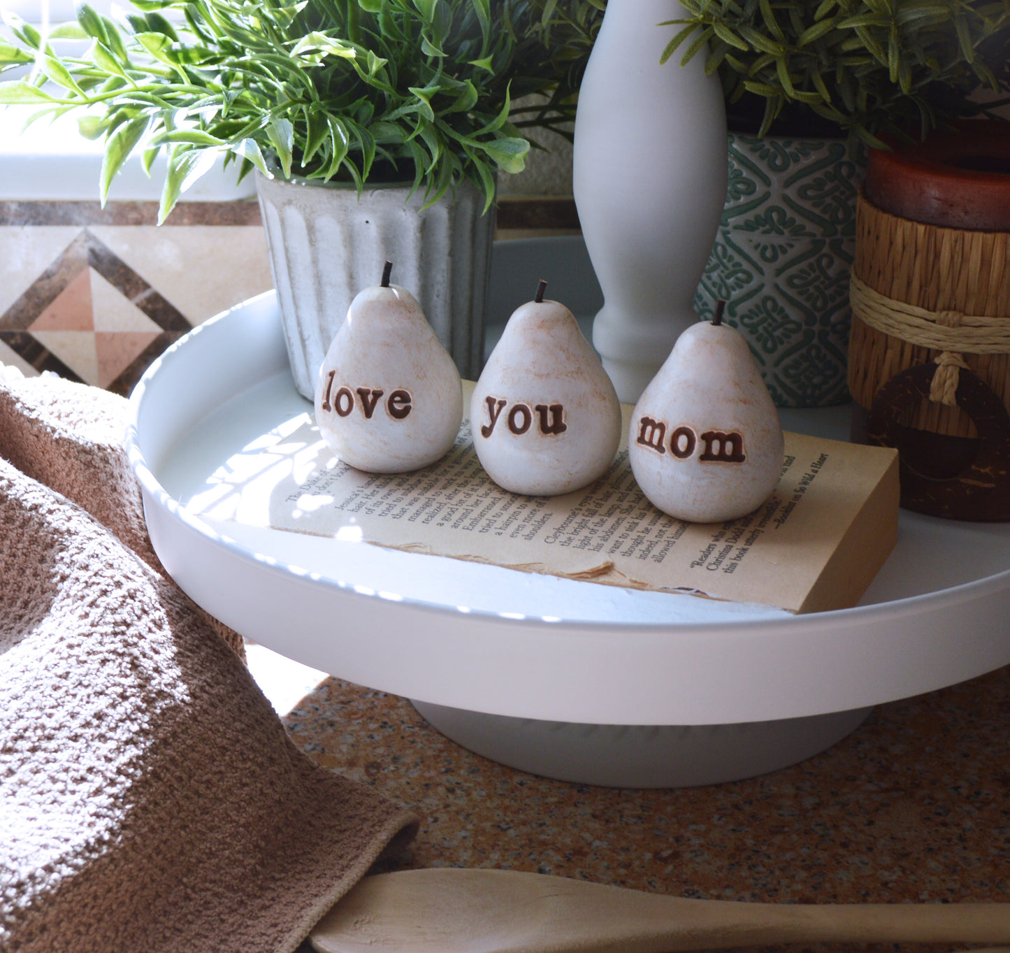 Handmade Clay "Love You Mom" Pears – Sentimental Birthday Gift for Mom