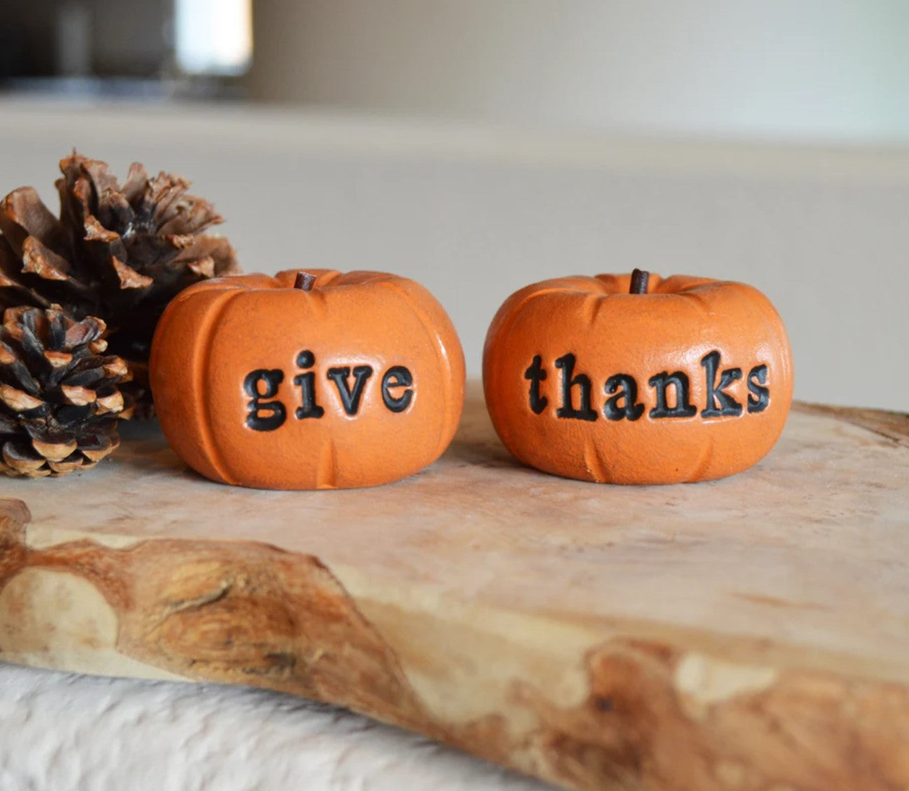 Rustic orange give thanks pumpkins / kitchen decor gift / FREE SHIPPING