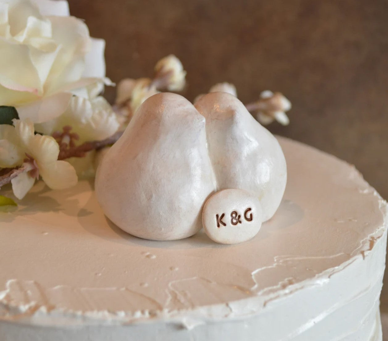 Birds wedding cake topper custom initials classic simple lovebirds cuddling snuggling wedding cake topper doves / wedding anniversary gift