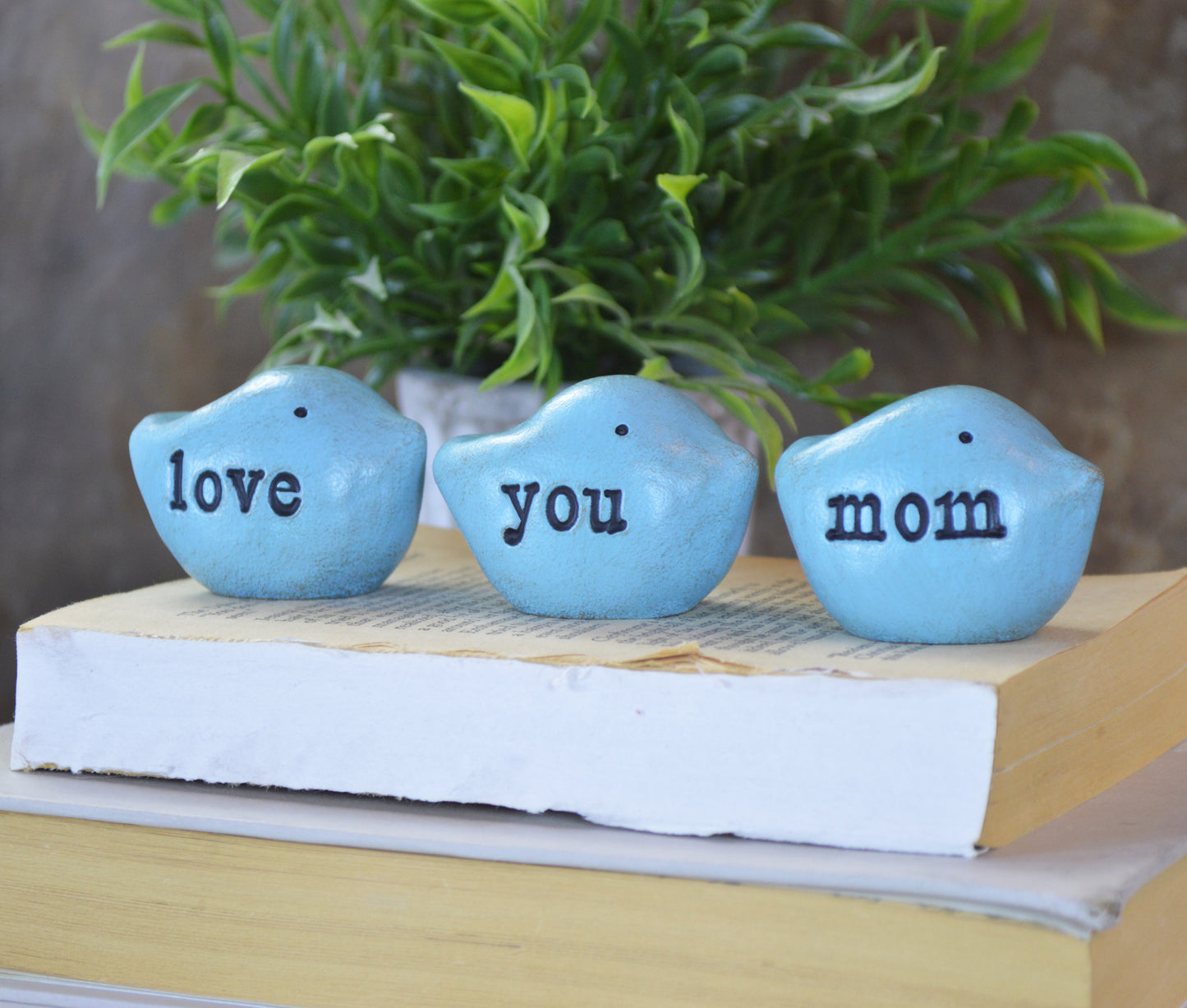 Gift for mom / 3 blue love you mom birds / FREE SHIPPING