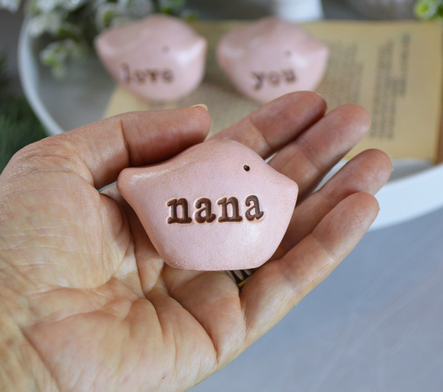 Gift for grandma / 3 pink love you nana birds / FREE SHIPPING