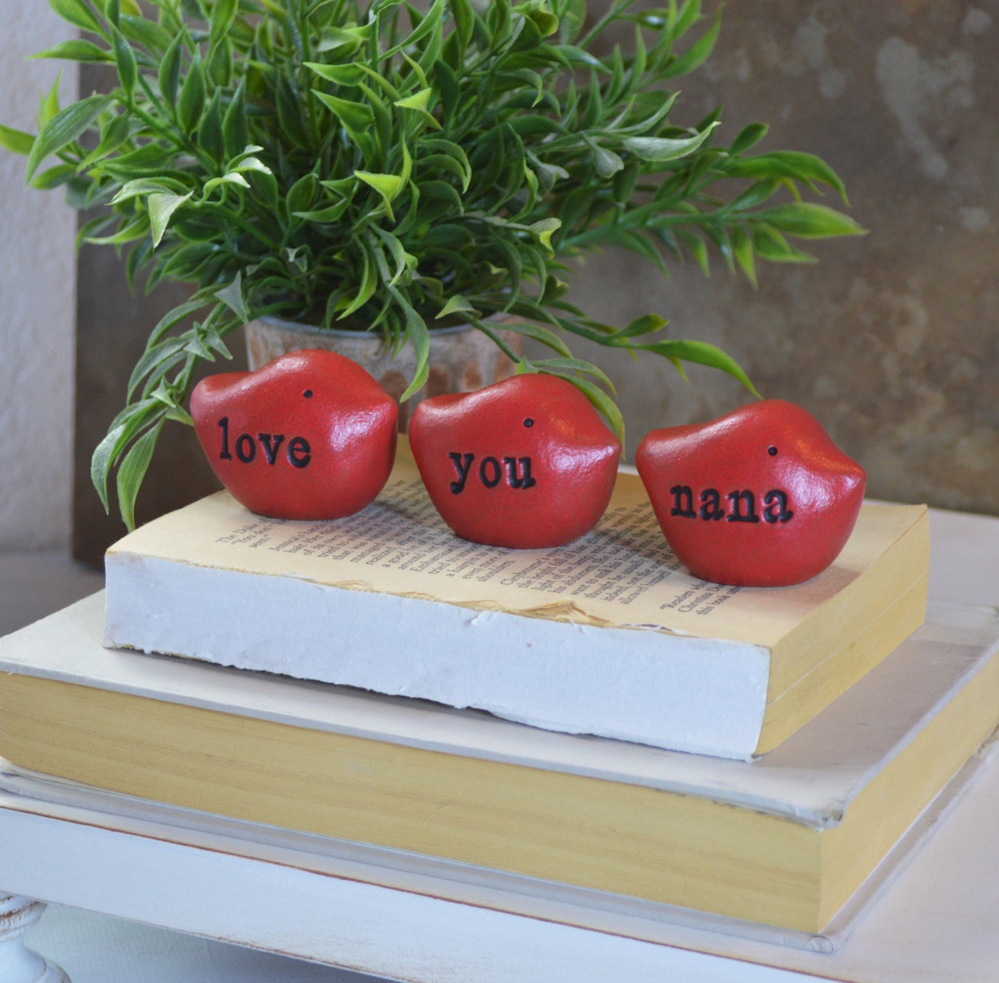 Gift for nana / 3 red love you nana birds / FREE SHIPPING