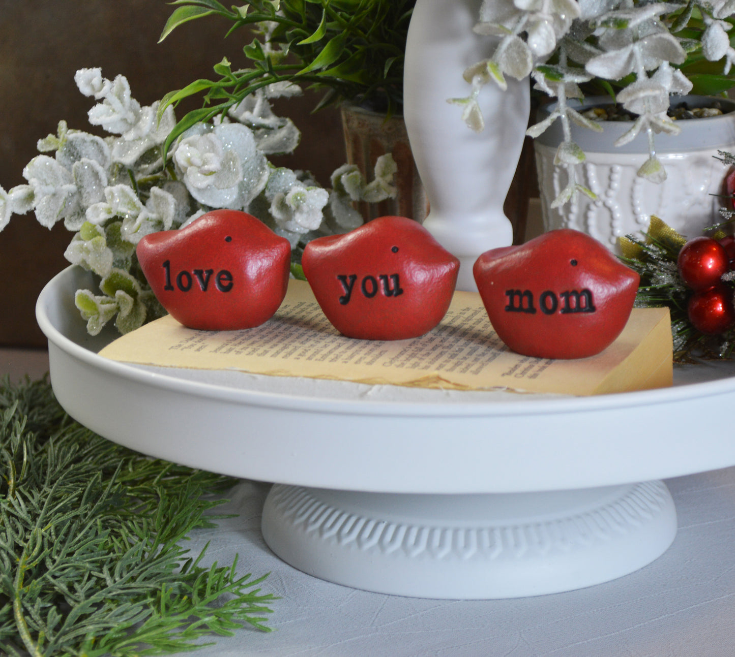 Gift for mom / 3 red love you mom birds / FREE SHIPPING