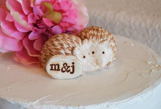 Hedgehogs snuggling wedding cake topper / bride groom / personalized with your initials / custom bespoke wedding anniversary gift