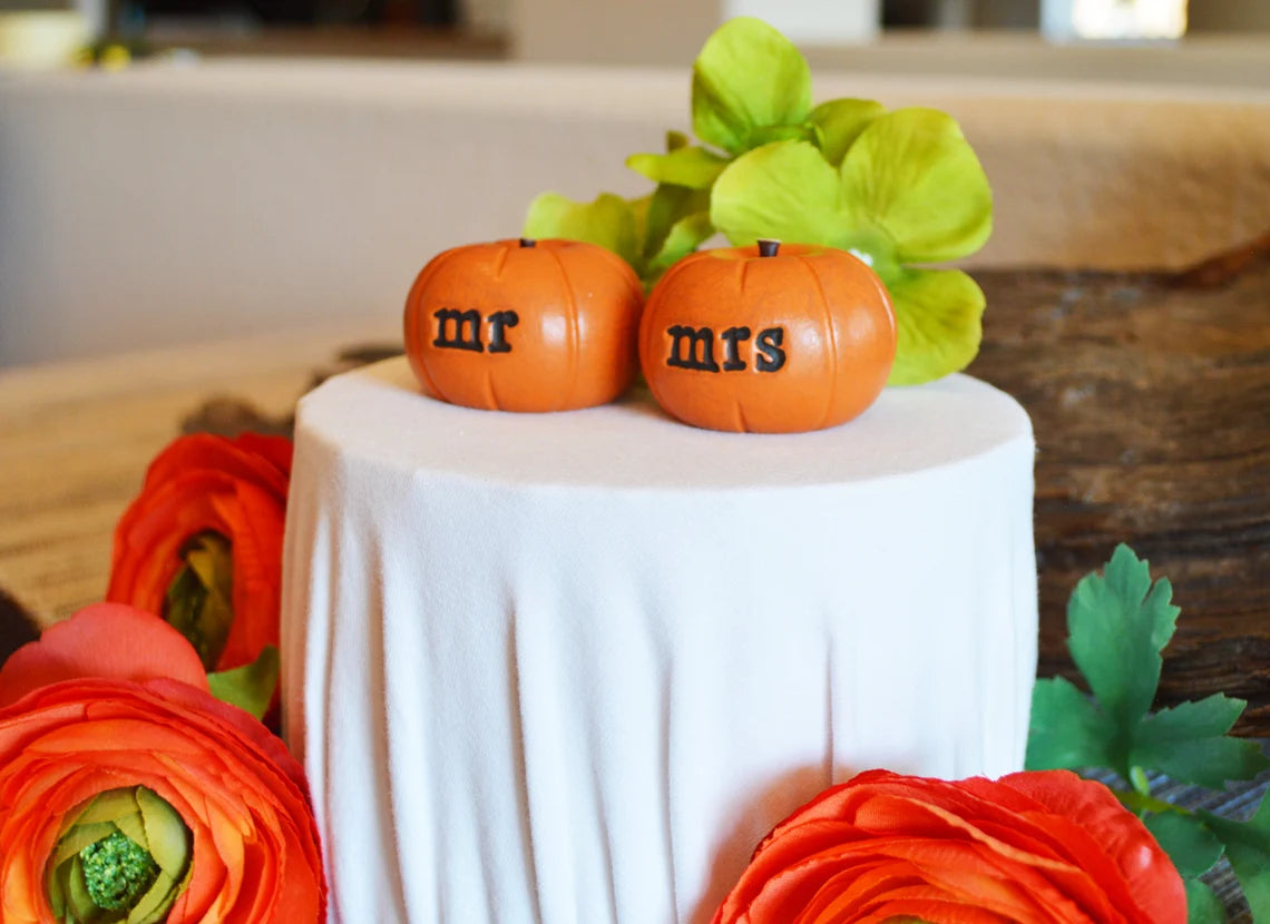 Pumpkins Wedding cake topper...orange mr mrs pumpkins for wedding cakes / FREE SHIPPING